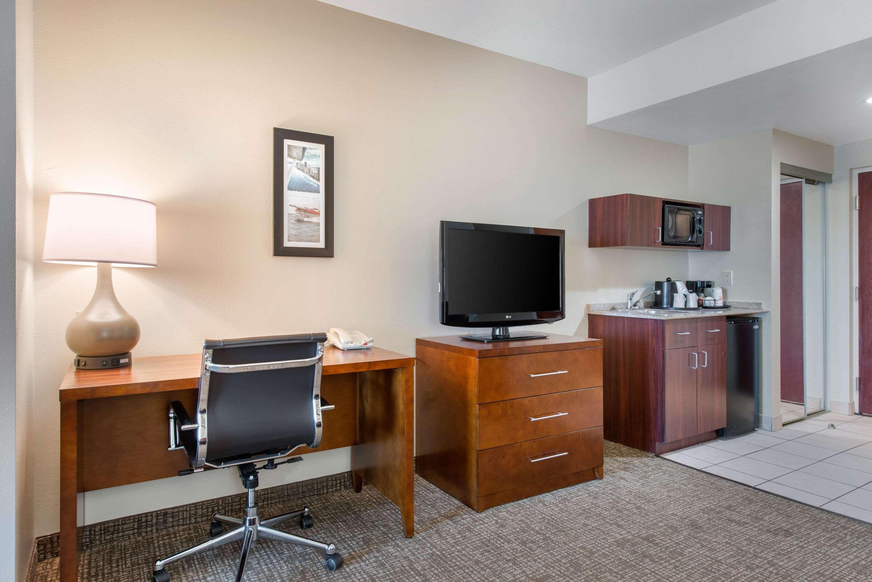 Comfort Inn & Suites Tavares North Екстер'єр фото