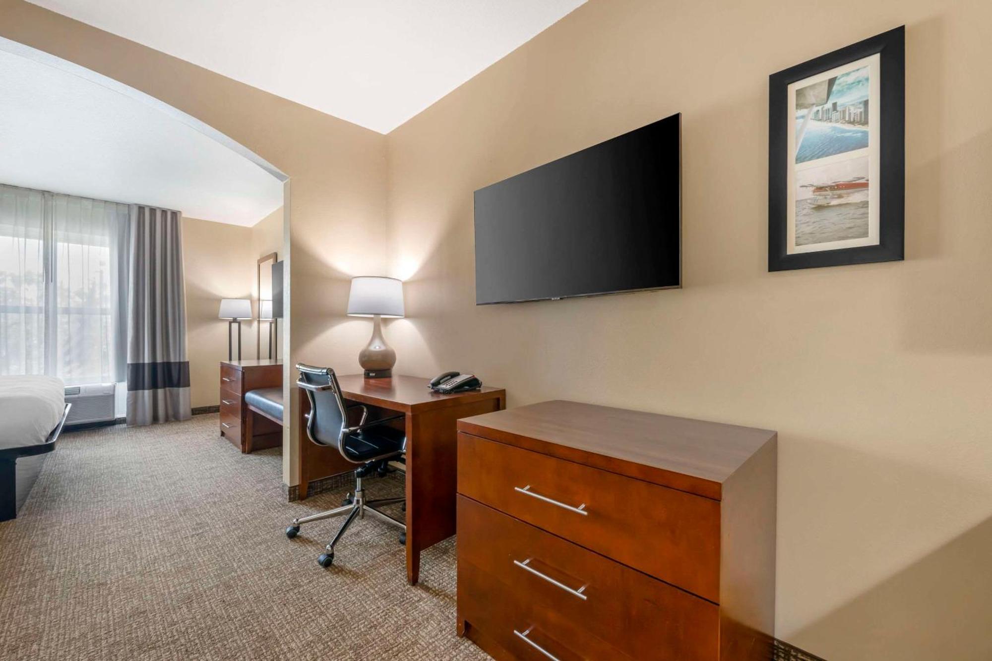 Comfort Inn & Suites Tavares North Екстер'єр фото