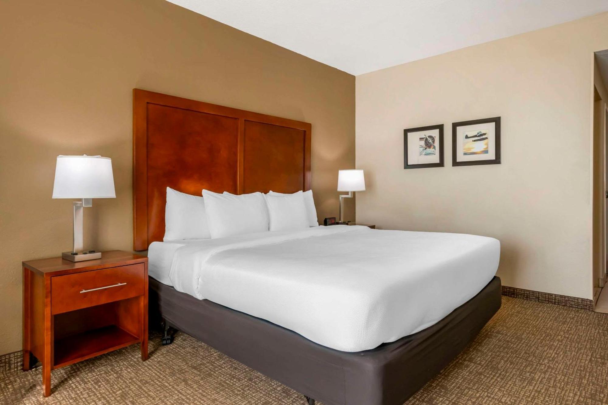 Comfort Inn & Suites Tavares North Екстер'єр фото