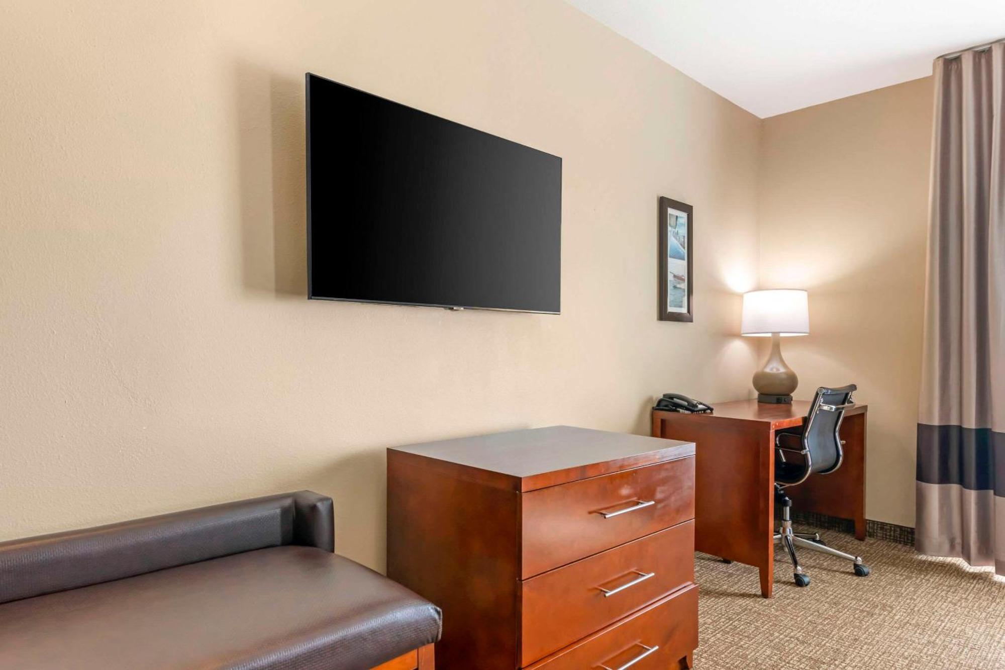 Comfort Inn & Suites Tavares North Екстер'єр фото